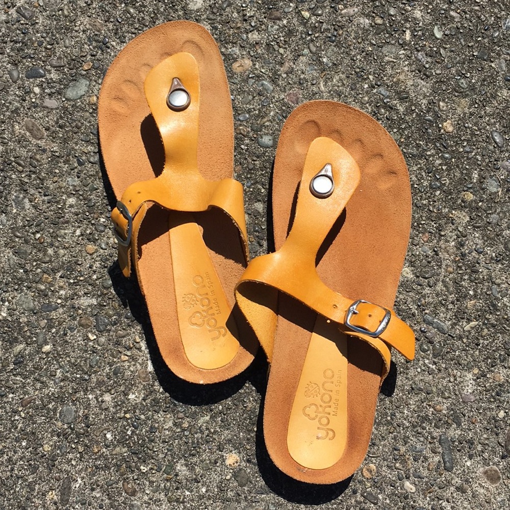 New Without Tags Yokono Yellow Sandals